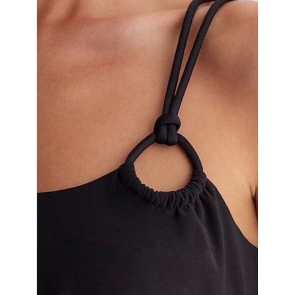 Express Double Strap Loop Tank - Picture 2 of 8